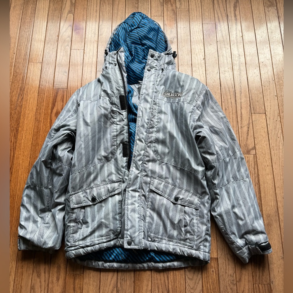 Maui & Sons Activewear Snowboard Ski Jacket with Hood Sz Medium